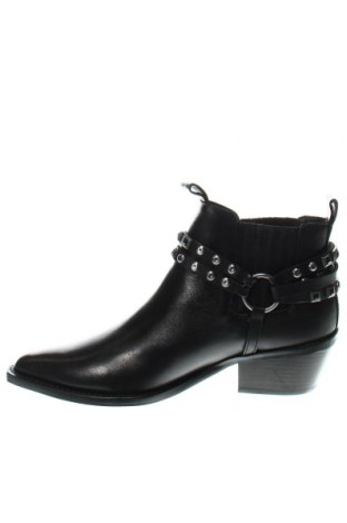 Dámské boty  Bronx, Velikost 39, Barva Černá, Cena  1 586,00 Kč