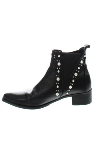 Dámské boty  Bronx, Velikost 37, Barva Černá, Cena  608,00 Kč