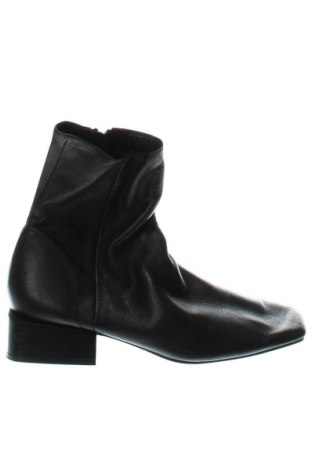 Dámské boty  Zara, Velikost 37, Barva Černá, Cena  314,00 Kč