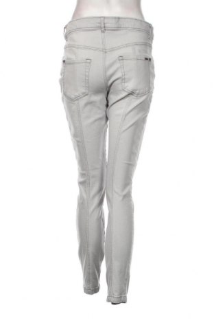 Damen Jeans Bogner, Größe M, Farbe Grau, Preis 12,24 €