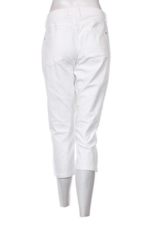 Damen Jeans Gina, Größe M, Farbe Weiß, Preis 15,00 €