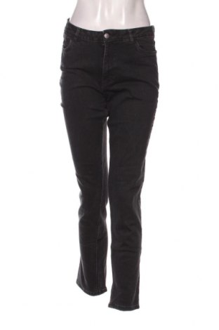 Damen Jeans Kiabi, Größe M, Farbe Schwarz, Preis 6,66 €