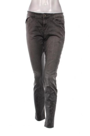 Damen Jeans Marc Cain, Größe M, Farbe Grau, Preis 28,64 €