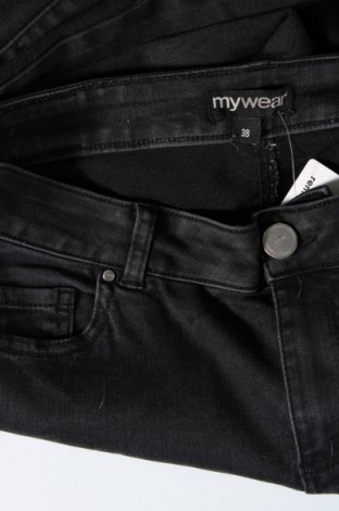 Γυναικείο Τζίν My Wear, Μέγεθος M, Χρώμα Μαύρο, Τιμή 4,31 €