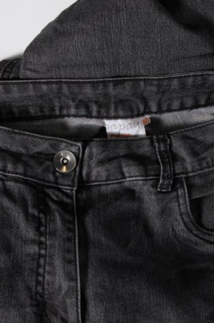 Damen Jeans Papaya, Größe M, Farbe Grau, Preis 3,63 €