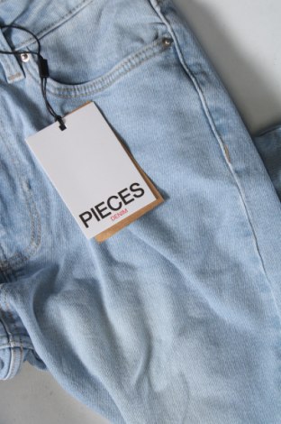 Γυναικείο Τζίν Pieces, Μέγεθος S, Χρώμα Μπλέ, Τιμή 7,99 €