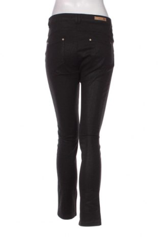 Dámske džínsy  Saint Hilaire, Veľkosť M, Farba Čierna, Cena  3,62 €