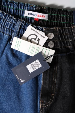 Дамски дънки Tommy Jeans, Размер L, Цвят Многоцветен, Цена 191,00 лв.