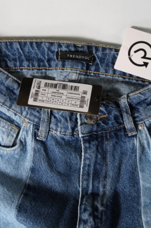 Dámske džínsy  Trendyol, Veľkosť S, Farba Modrá, Cena  26,70 €