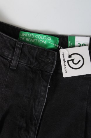 Damskie jeansy United Colors Of Benetton, Rozmiar XXS, Kolor Szary, Cena 55,65 zł