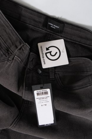 Dámske džínsy  Vero Moda, Veľkosť S, Farba Sivá, Cena  6,66 €