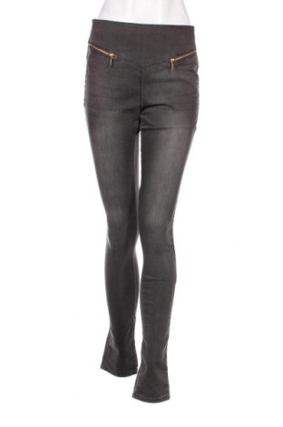 Damen Jeans Vero Moda, Größe S, Farbe Grau, Preis 3,17 €