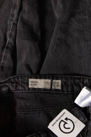 Damen Jeans Vero Moda, Größe M, Farbe Grau, Preis 3,34 €
