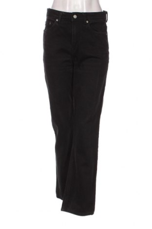 Γυναικείο Τζίν Weekday, Μέγεθος S, Χρώμα Μαύρο, Τιμή 8,60 €