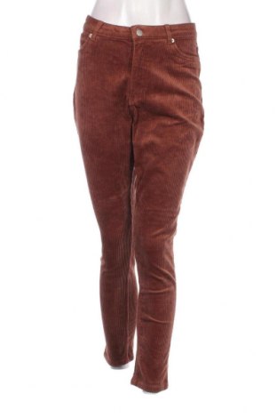 Pantaloni de velvet de femei Monki, Mărime M, Culoare Maro, Preț 18,95 Lei