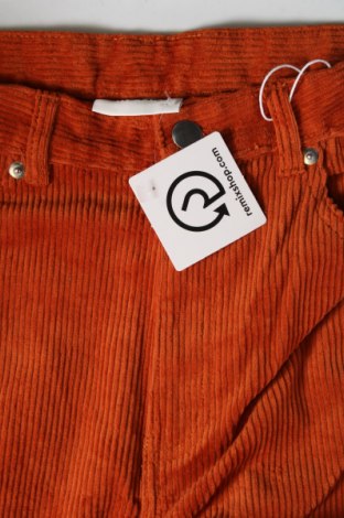 Дамски джинси Monki, Размер L, Цвят Оранжев, Цена 13,72 лв.