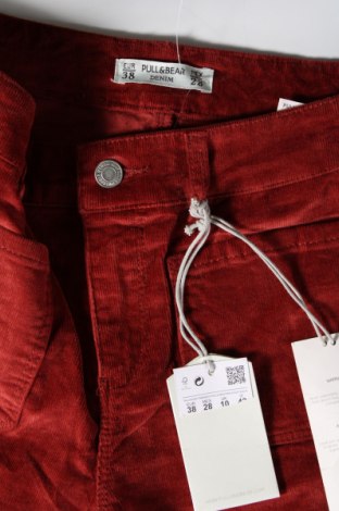 Pantaloni de velvet de femei Pull&Bear, Mărime M, Culoare Roșu, Preț 62,04 Lei