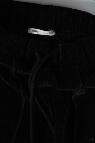 Pantaloni de velvet de femei Sinsay, Mărime XXS, Culoare Negru, Preț 73,98 Lei