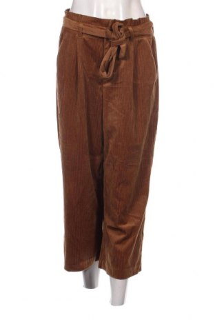 Γυναικείο κοτλέ παντελόνι Vero Moda, Μέγεθος M, Χρώμα Καφέ, Τιμή 3,96 €