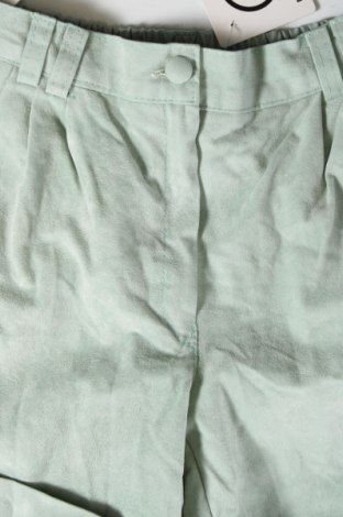 Дамски къс панталон, Размер XXS, Цвят Зелен, Цена 19,00 лв.
