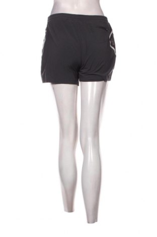 Γυναικείο κοντό παντελόνι Adidas, Μέγεθος S, Χρώμα Γκρί, Τιμή 23,65 €