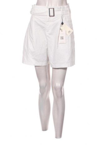 Damen Shorts La Martina, Größe M, Farbe Weiß, Preis € 21,03