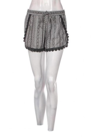 Damen Shorts Terranova, Größe M, Farbe Mehrfarbig, Preis 14,83 €
