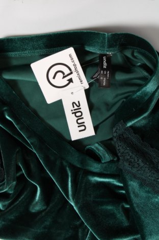 Дамски къс панталон Undiz, Размер L, Цвят Зелен, Цена 15,84 лв.