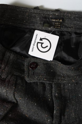 Дамски къс панталон Zara Trafaluc, Размер M, Цвят Сив, Цена 25,00 лв.