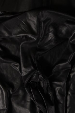 Γυναικείο δερμάτινο κολάν, Μέγεθος S, Χρώμα Μαύρο, Τιμή 3,54 €
