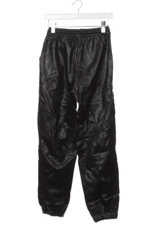 Dámské kožené kalhoty  H&M Divided, Velikost XS, Barva Černá, Cena  111,00 Kč