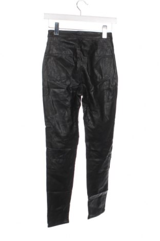 Дамски кожен панталон H&M Divided, Размер XS, Цвят Черен, Цена 7,54 лв.