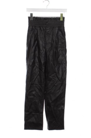 Pantaloni de piele pentru damă Rinascimento, Mărime S, Culoare Negru, Preț 96,05 Lei