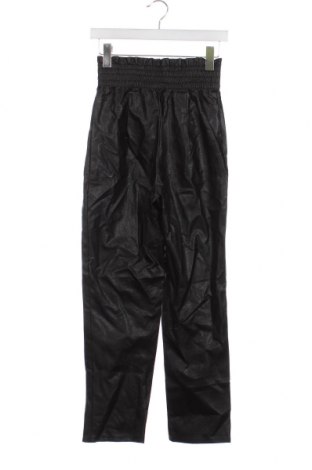 Pantaloni de piele pentru damă Rinascimento, Mărime S, Culoare Negru, Preț 480,26 Lei