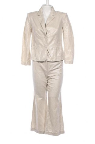 Дамски костюм Betty Barclay, Размер S, Цвят Бежов, Цена 51,84 лв.