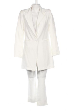 Дамски костюм Own., Размер M, Цвят Бял, Цена 67,50 лв.