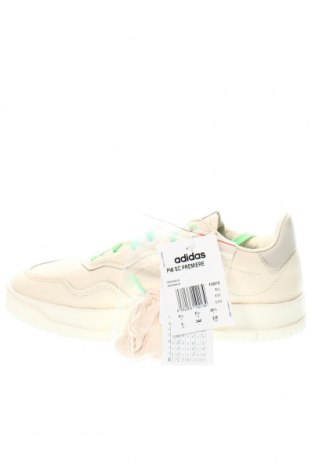 Дамски обувки Adidas Originals x Pharrell Williams, Размер 38, Цвят Бежов, Цена 192,00 лв.