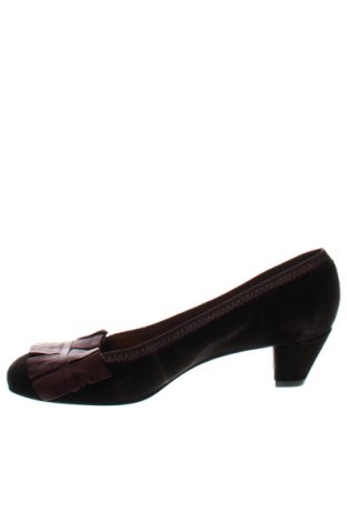 Дамски обувки BCBG Max Azria, Размер 35, Цвят Кафяв, Цена 50,14 лв.