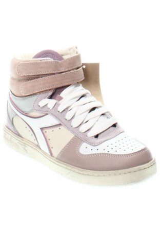 Дамски обувки Diadora, Размер 38, Цвят Многоцветен, Цена 114,00 лв.
