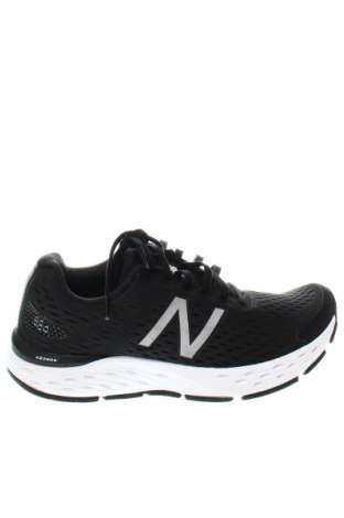 Дамски обувки New Balance, Размер 40, Цвят Черен, Цена 136,85 лв.