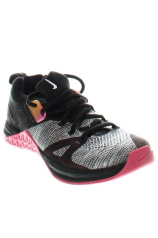 Γυναικεία παπούτσια Nike, Μέγεθος 38, Χρώμα Πολύχρωμο, Τιμή 71,10 €