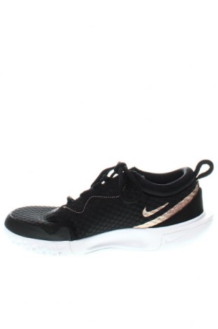 Дамски обувки Nike, Размер 38, Цвят Черен, Цена 136,85 лв.