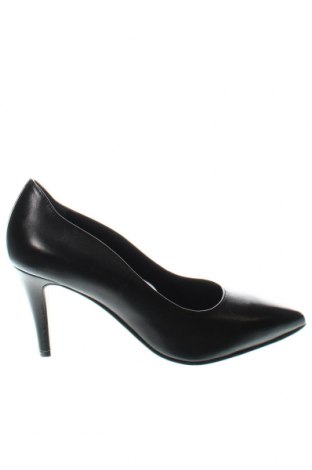 Дамски обувки Tamaris, Размер 40, Цвят Черен, Цена 87,19 лв.