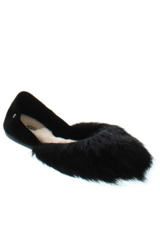 Дамски обувки UGG Australia, Размер 37, Цвят Черен, Цена 83,64 лв.