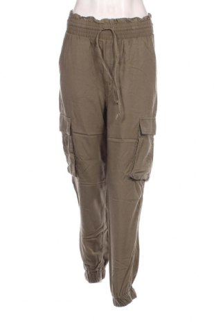 Pantaloni de femei Abercrombie & Fitch, Mărime S, Culoare Verde, Preț 161,18 Lei