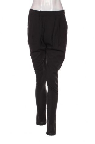 Дамски панталон Apart, Размер S, Цвят Черен, Цена 31,85 лв.