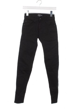 Дамски панталон Bershka, Размер XS, Цвят Черен, Цена 7,25 лв.