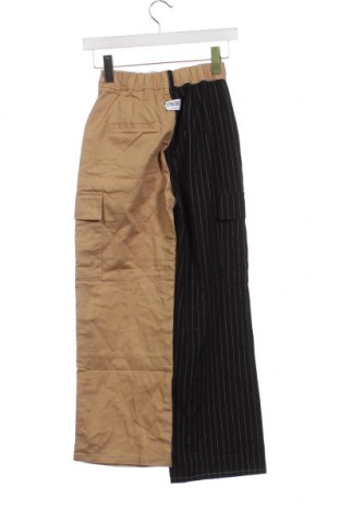 Γυναικείο παντελόνι Bershka, Μέγεθος XXS, Χρώμα Πολύχρωμο, Τιμή 17,94 €