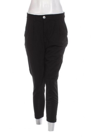 Дамски панталон Bershka, Размер M, Цвят Черен, Цена 7,83 лв.
