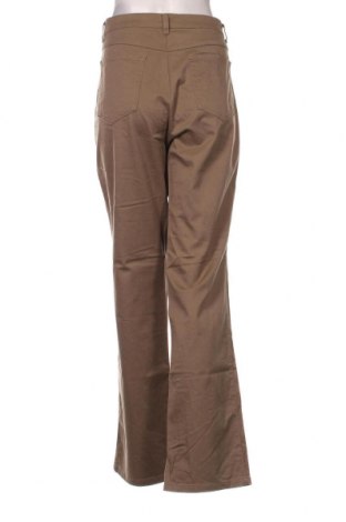 Дамски панталон Betty Barclay, Размер XL, Цвят Бежов, Цена 18,50 лв.